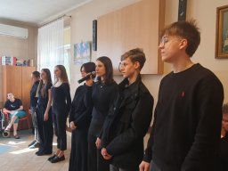 Występ młodzieżowej grupy teatralnej w Bytomskim Centrum Wsparcia, 18.04.2026